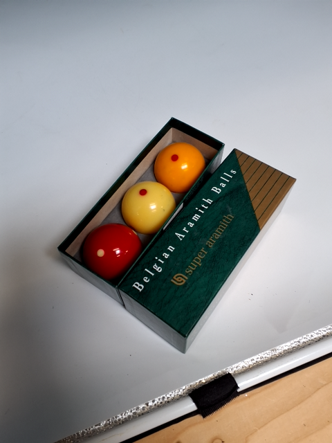 Billard kugler, grøn æske